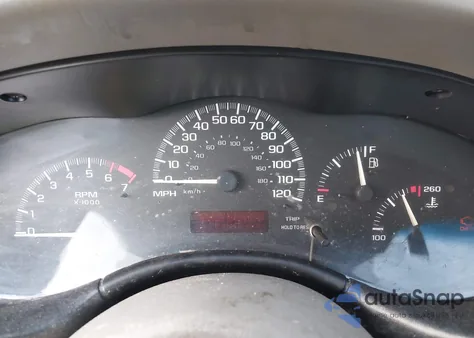 1998 Chevrolet Malibu z USA, uszkodzony, nr VIN 1G1ND52M9W6265795